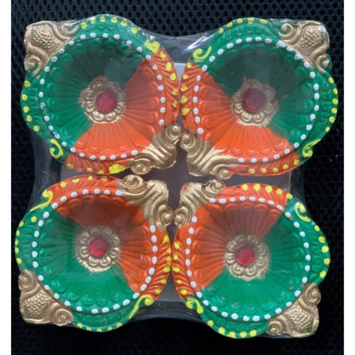Colorful Clay Diyas for Deepavali, Diwali Diya, Divali Diya,deepavali
