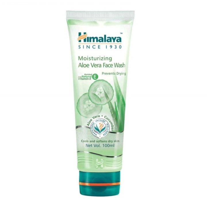 Himalaya Moisturizing Aloe Vera Face Wash, Prevents Drying 100ml