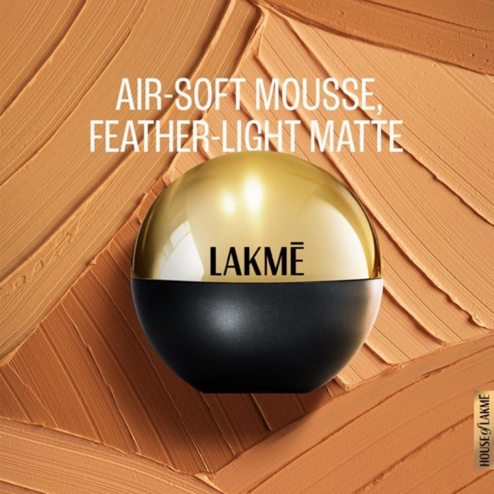 Lakme Mattereal Mousse Foundation 25g