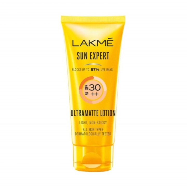 Lakme Sun Expert Ultra Matte Lotion SPF 30 PA++, Blocks Up to 97% Uvb