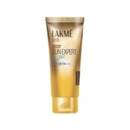Lakme Sun Expert Ultra Matte Gel SPF 50 PA+++, Quick Absorb