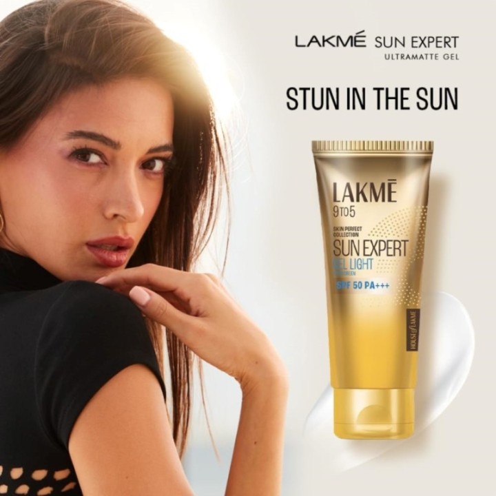 Lakme Sun Expert Ultra Matte Gel SPF 50 PA+++, Quick Absorb