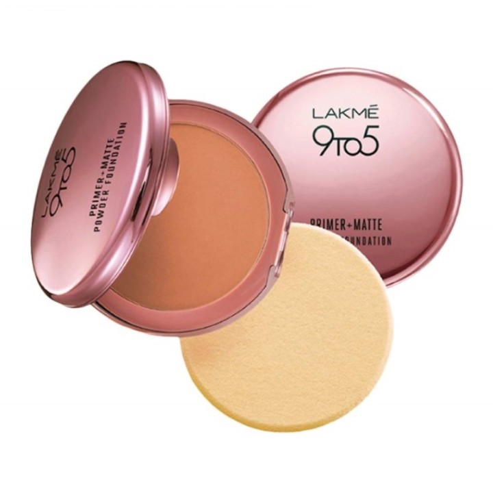 Lakme 9 to 5 Primer+matte Powder Foundation, (05 Honey Dew) 9g