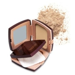 Lakme Radiance Compact - Pearl (9g)