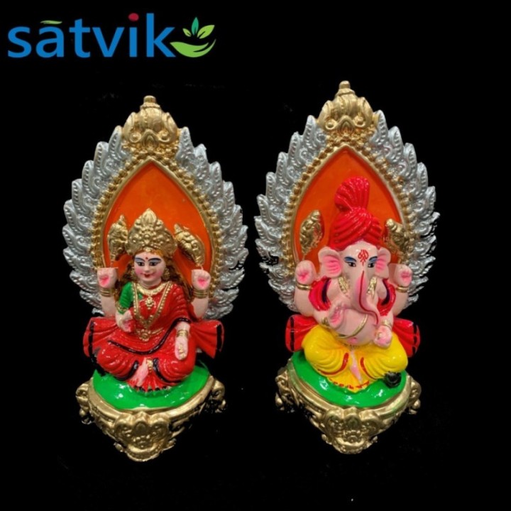 Pair of Goddess Lakshmi and Lord Ganesh Murti for Diwali Pooja