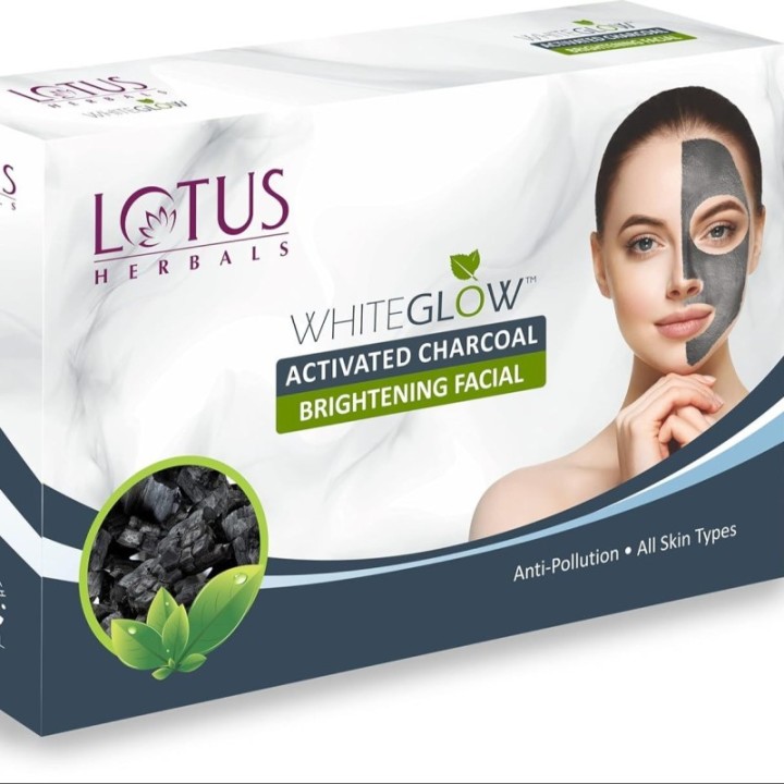 Lotus Activated Charcoal Brightening Facial Kit (37g)