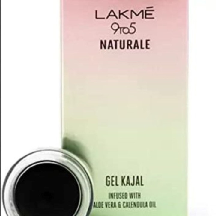 Lakmé 9to5 Naturale Gel Kajal Infused with Aloe Vera & Calendula Oil