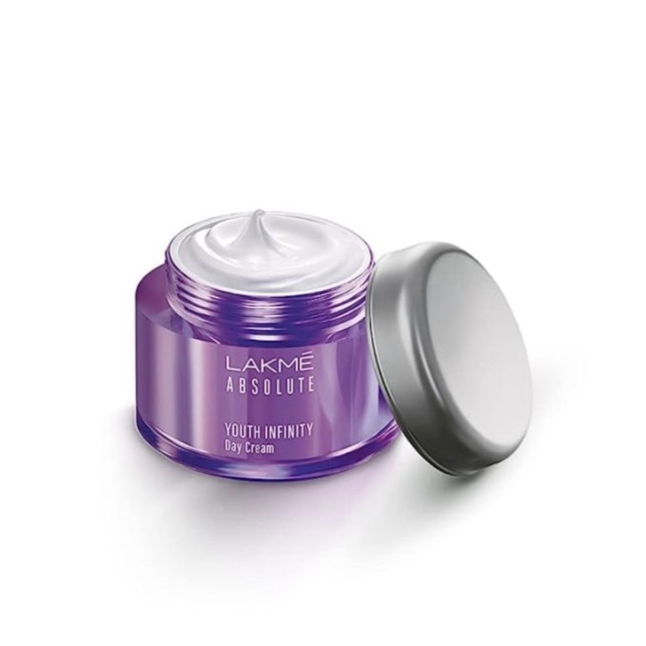 Lakme Absolute Youth Infinity Day Creme, with Pro Retinol C Complex