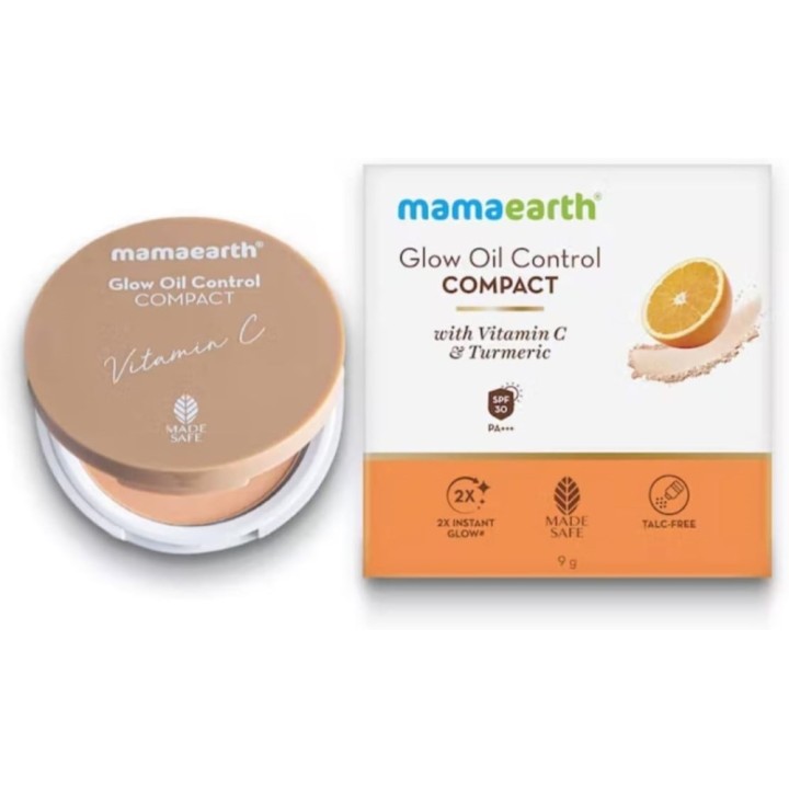 Mamaearth Glow Oil Control Compact Powder SPF 30 with Vitamin C