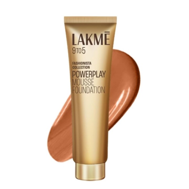 Lakmé 9 to 5 Weightless Mousse Foundation, Beige Caramel, Matte