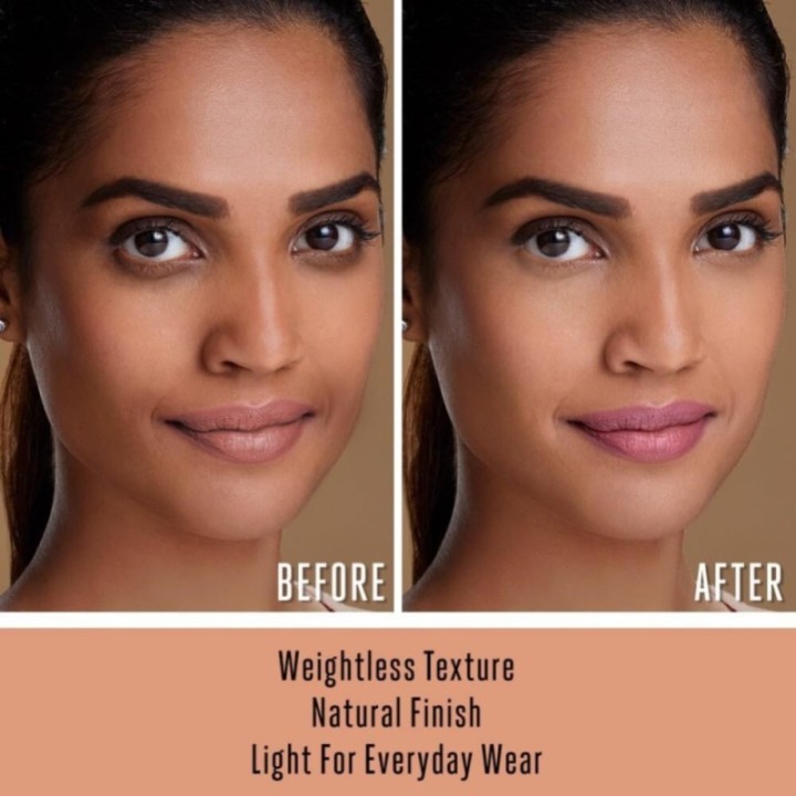 Lakmé 9 to 5 Weightless Mousse Matte Light Coverage Foundation