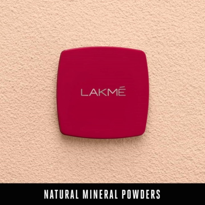 Lakmé Forever Matte Compact, Smooth Finish, for All Skin Lasts
