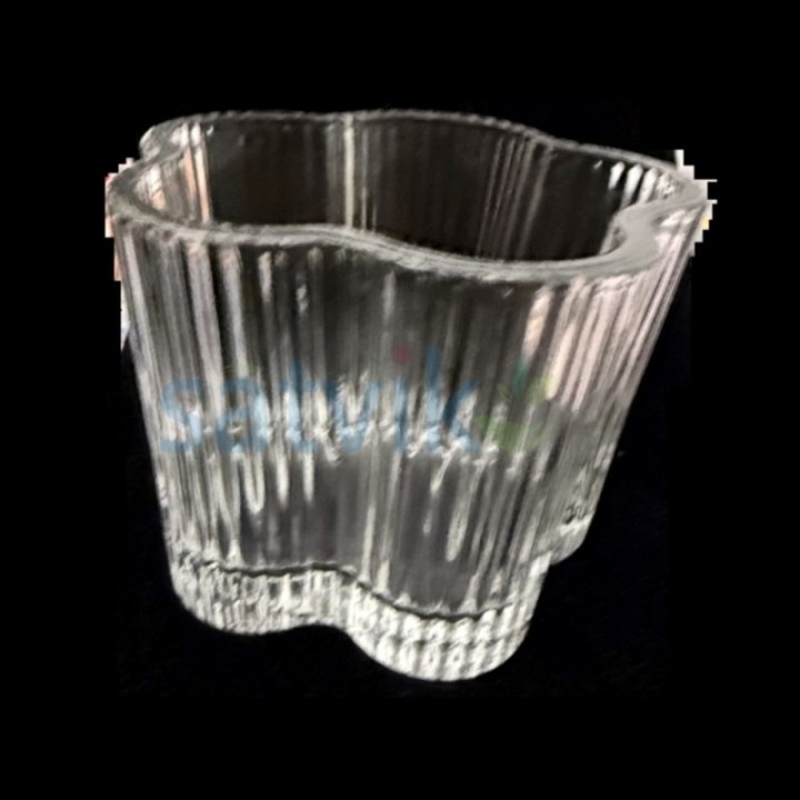 Satvik Flower-Shaped Candleholder for Home Décor